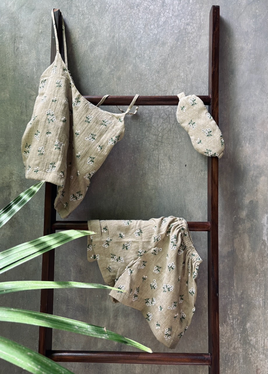 Travel Sleep Sets